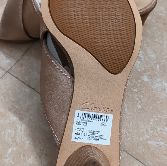 Clarks nude pink...1500 rs from freeup - Picture 6 of 7